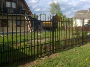 Сварные заборы с утрамбовкой щебнем 12 метров фото в Некрасовском